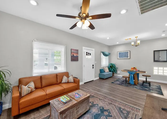 Holiday home The Haven Luxury 2br Near Banner & Chase Phoenix