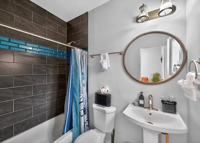 Holiday home The Haven Luxury 2br Near Banner & Chase